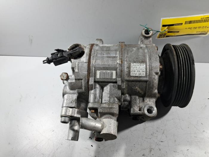Usagé Pompe clim Volkswagen Tiguan (5N1/2) 2.0 TDI 16V 4Motion Prix € 121,00 Prix TTC proposé par De Jonghe Recuparts