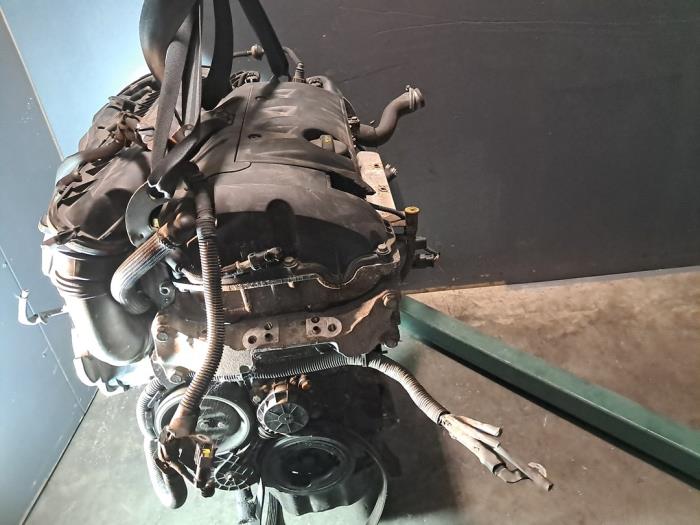 Engine from a Citroën C3 Picasso (SH) 1.4 16V VTI 95 2012