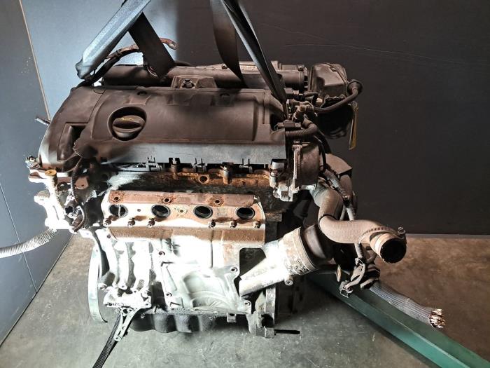 Engine from a Citroën C3 Picasso (SH) 1.4 16V VTI 95 2012