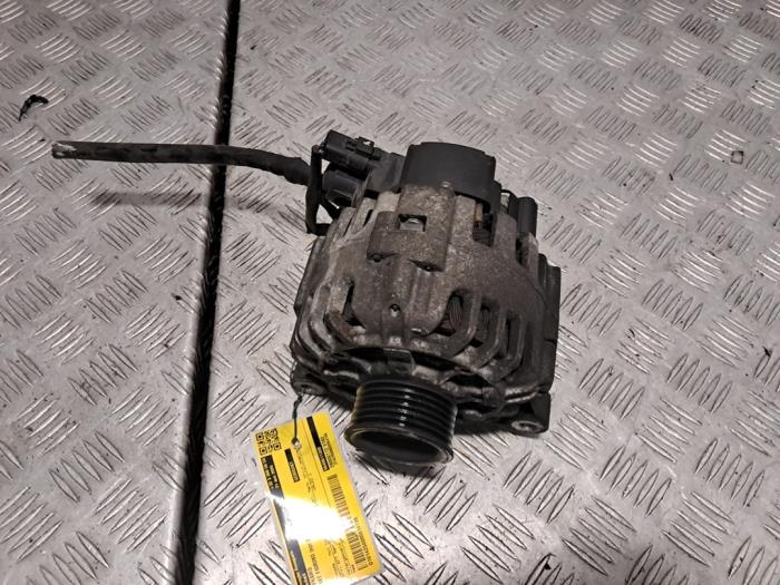 Begagnade Dynamo Fiat Fiorino (225) 1.4 Pris € 84,70 Inklusive moms erbjuds av De Jonghe Recuparts