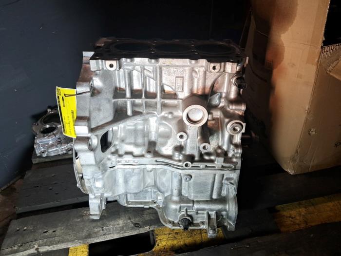 Used Engine crankcase Toyota Yaris Cross (PB1/PJ1) 1.5 12V Hybrid 115 4x4 Price € 726,00 Inclusive VAT offered by De Jonghe Recuparts