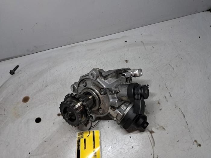 Begagnade Dieselpump BMW X1 (F48) sDrive 18d 2.0 16V Pris € 423,50 Inklusive moms erbjuds av De Jonghe Recuparts