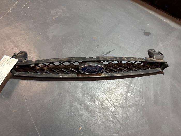 Używane Grill Ford Cougar (ECX/W) Cena € 18,15 Z VAT oferowane przez De Jonghe Recuparts