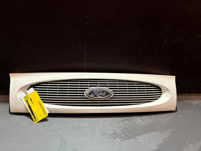 Używane Grill Ford Courier (FVJ) Cena € 12,10 Z VAT oferowane przez De Jonghe Recuparts