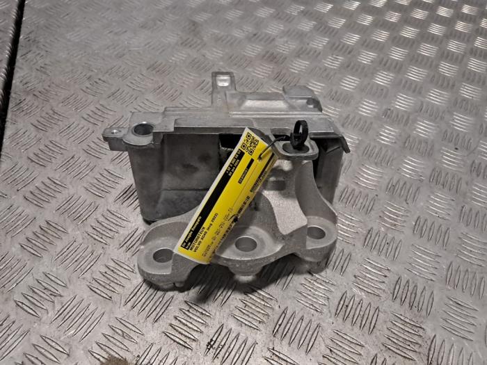 Gebrauchte Motorlager Volvo XC40 (XZ) 1.5 T4 Plug-in Hybrid 12V Preis € 48,40 Mit Mehrwertsteuer angeboten von De Jonghe Recuparts