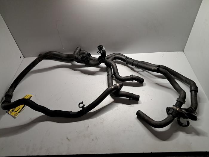 Usagé Conduit (divers) Volvo XC40 (XZ) 1.5 T4 Plug-in Hybrid 12V Prix € 90,75 Prix TTC proposé par De Jonghe Recuparts