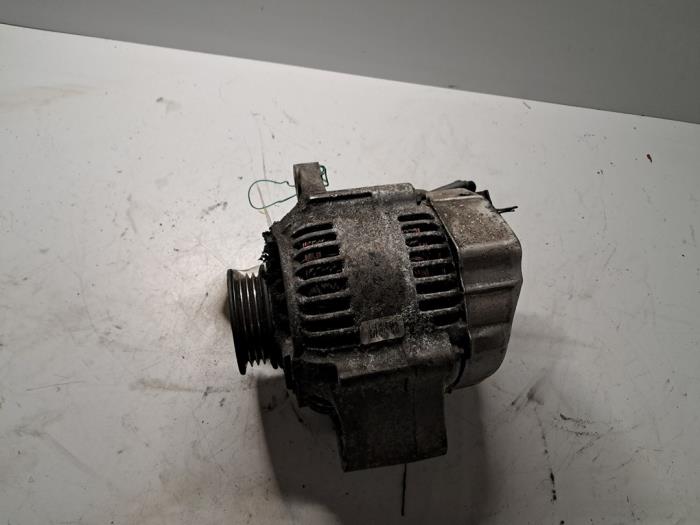 Begagnade Dynamo Suzuki Swift (ZA/ZC/ZD1/2/3/9) 1.3 VVT 16V 4x4 Pris € 36,30 Inklusive moms erbjuds av De Jonghe Recuparts