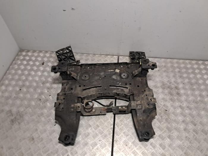 Begagnade Underram Smart Forfour (453) 0.9 TCE 12V Pris € 181,50 Inklusive moms erbjuds av De Jonghe Recuparts