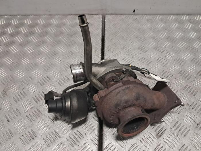 Turbo Volvo V50 (MW), 2003 / 2012 2.0 D3 20V, Combi, Diesel, 1.984cc, 110kW (150pk), FWD, D5204T5, 2010-10 / 2012-12, MW58 (Occasion)
