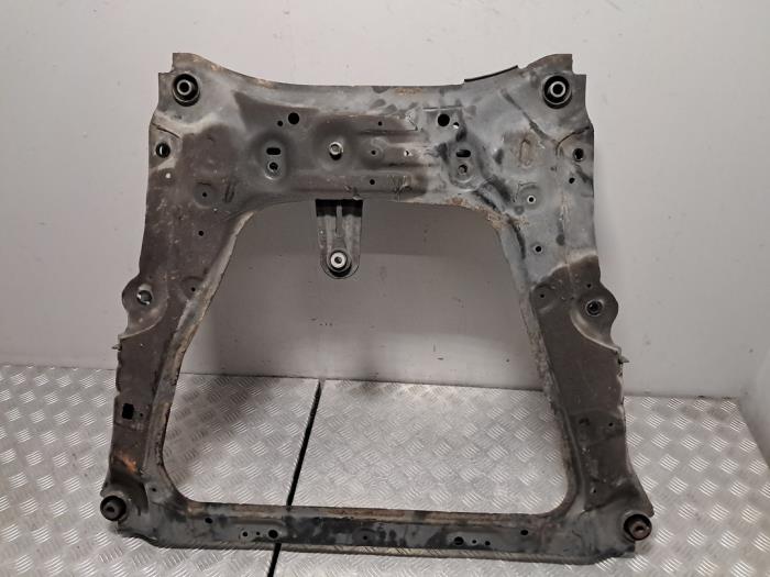 Used Subframe Nissan Juke (F15) 1.6 16V Price € 211,75 Inclusive VAT offered by De Jonghe Recuparts