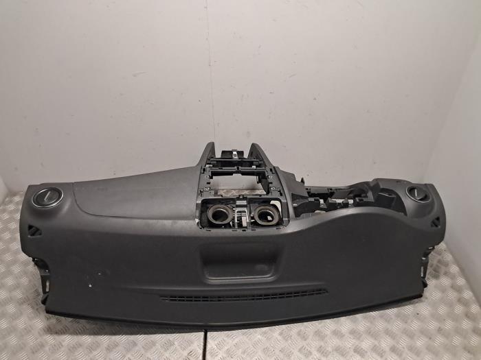 Używane Panel Dacia Logan II 1.0 Sce 12V Cena € 242,00 Z VAT oferowane przez De Jonghe Recuparts