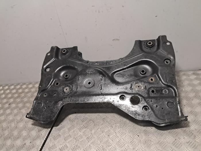 Usados Subchasis Citroen C4 Grand Picasso (3A) 1.6 HDiF, Blue HDi 115 Precio € 151,25 IVA incluido ofrecido por De Jonghe Recuparts