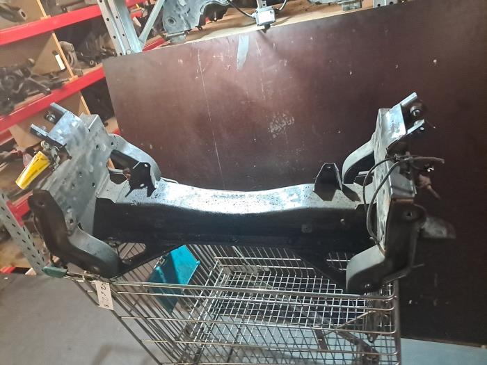 Usados Subchasis Iveco New Daily IV 35C13V, C13V/P, S13V, S13V/P Precio € 302,50 IVA incluido ofrecido por De Jonghe Recuparts