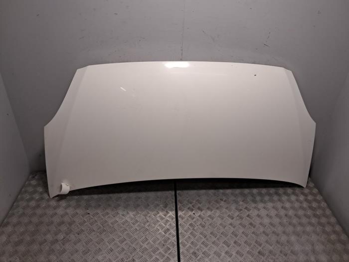 Używane Maska Iveco New Daily IV 35C13V, C13V/P, S13V, S13V/P Cena € 242,00 Z VAT oferowane przez De Jonghe Recuparts