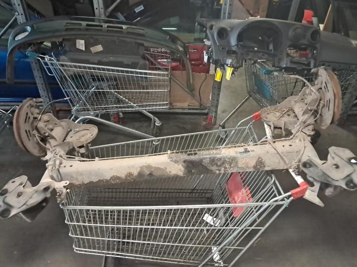 Gebrauchte Hinterachse Vorderradantrieb Mercedes Citan (415.6) 1.5 109 CDI Preis € 242,00 Mit Mehrwertsteuer angeboten von De Jonghe Recuparts