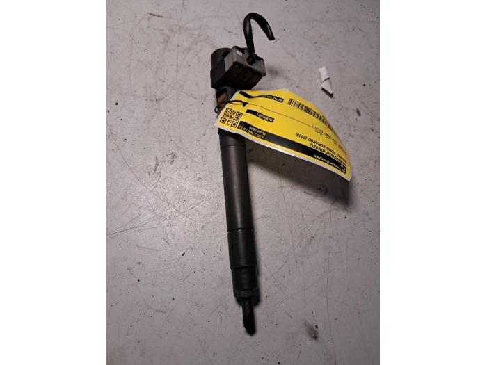 Usagé Injecteurs Ssang Yong Korando 2.0 e-XDi 16V 4x2 Prix € 151,25 Prix TTC proposé par De Jonghe Recuparts