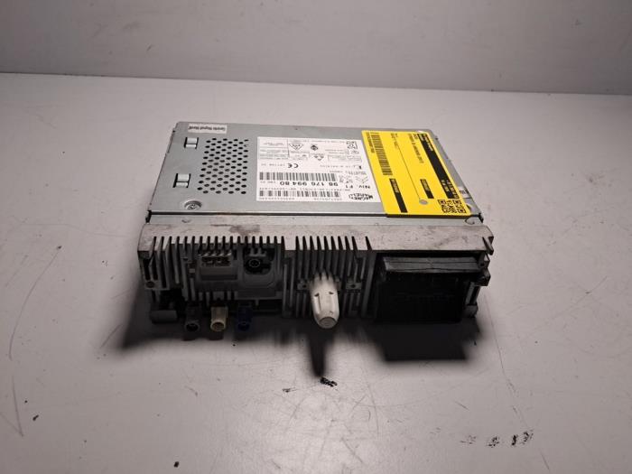 Gebrauchte Radio Citroen C5 III Tourer (RW) 2.0 BlueHDi 180 16V Preis € 121,00 Mit Mehrwertsteuer angeboten von De Jonghe Recuparts