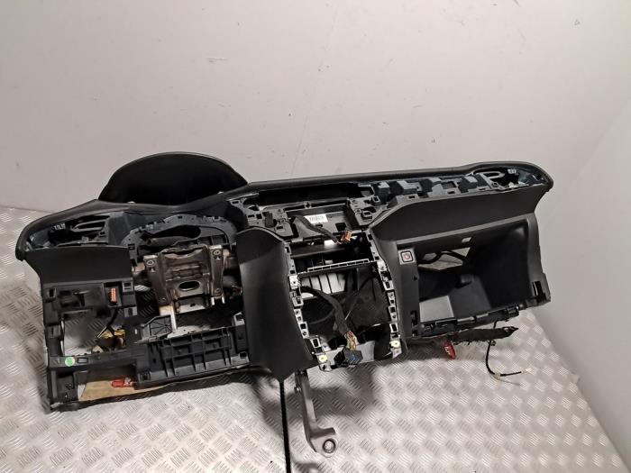 Używane Panel Citroen DS3 (SA) 1.4 16V VTi Cena € 302,50 Z VAT oferowane przez De Jonghe Recuparts