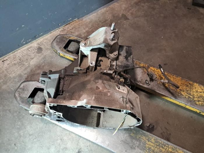 Gebrauchte Getriebe Ford B-Max (JK8) 1.0 EcoBoost 12V 100 Preis € 786,50 Mit Mehrwertsteuer angeboten von De Jonghe Recuparts