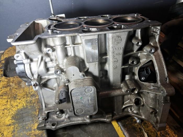 Engine crankcase Citroen C3 (SC), 2009 / 2016 1.2 PureTech 12V e-THP, Hatchback, 4-dr, Petrol, 1.199cc, 81kW (110pk), FWD, EB2DT; HNZ, 2014-10 / 2016-09, SCHNZ (Used)