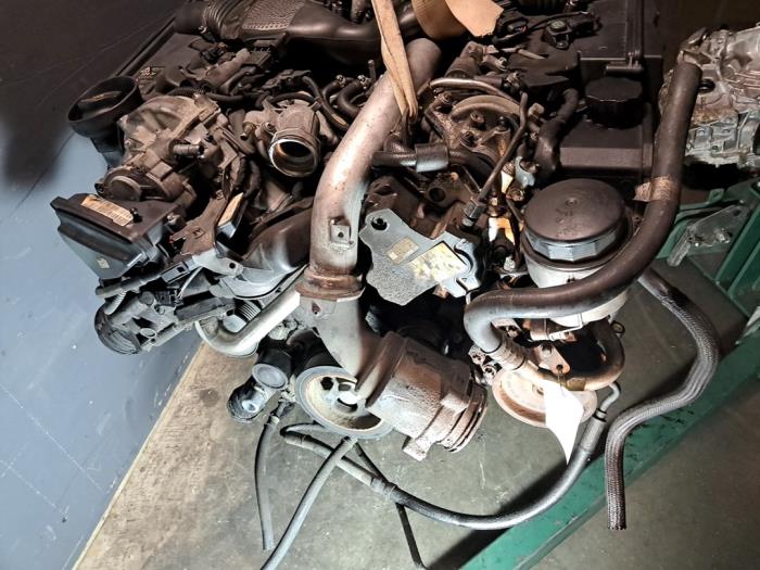 Gebrauchte Motor Mercedes CLS (C219) 320 CDI 24V Preis € 2.722,50 Mit Mehrwertsteuer angeboten von De Jonghe Recuparts
