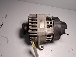 Dynamo van een Fiat 500 (312) 1.2 2010