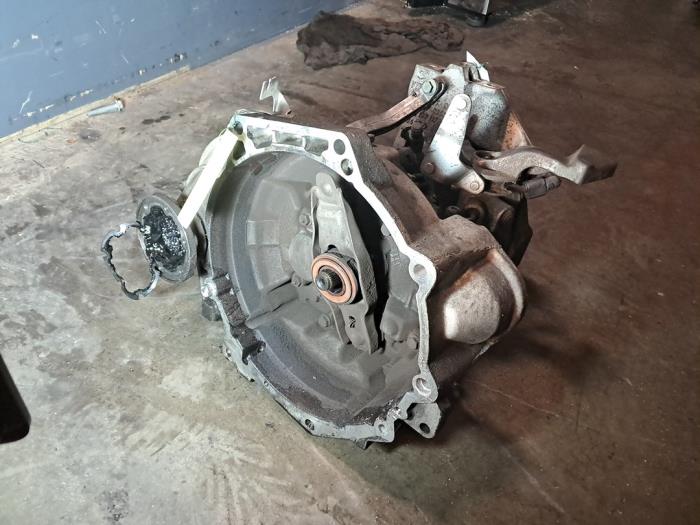 Usagé Boîte de vitesse Volkswagen Golf V (1K1) 1.9 TDI Prix € 423,50 Prix TTC proposé par De Jonghe Recuparts