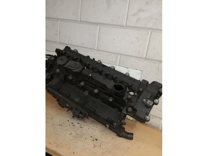 Gebrauchte Ventildeckel BMW 3 serie (E90) 325d 24V Preis € 100,00 Margenregelung angeboten von EU Engines & Parts BV