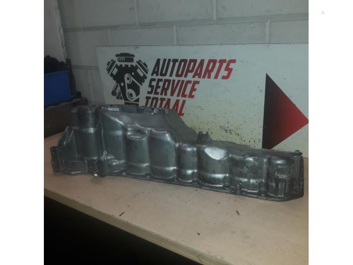 Gebrauchte Ölwanne BMW 5 serie Touring (F11) 535d xDrive 24V Preis € 250,00 Margenregelung angeboten von EU Engines & Parts BV