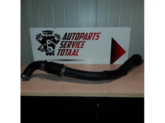 Usagé Tuyau intercooler Ford Transit Custom 2.2 TDCi 16V FWD Prix € 65,00 Règlement à la marge proposé par EU Engines & Parts BV