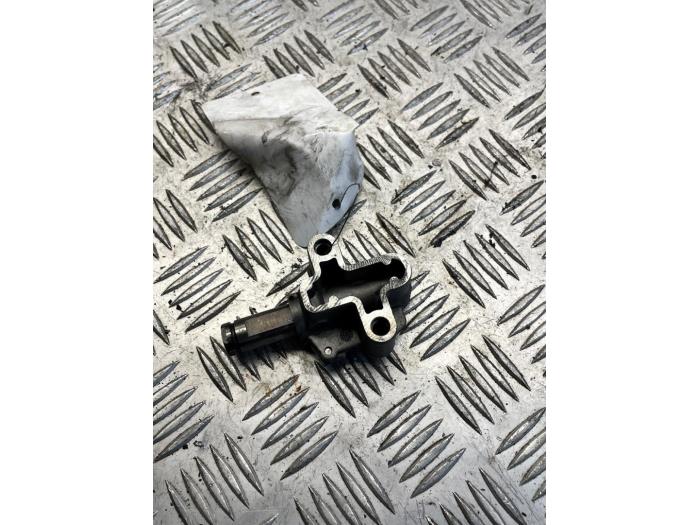 Usados Tensor correa múltiple Ford Transit 2.2 TDCi 16V Precio € 15,00 Norma de margen ofrecido por EU Engines & Parts BV