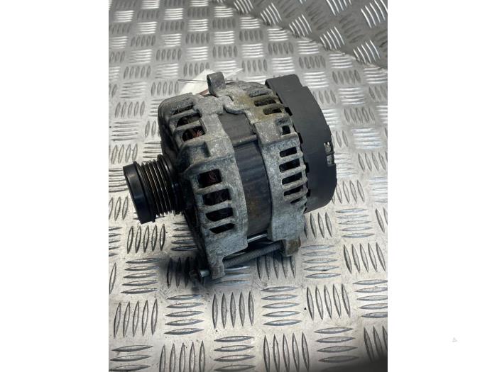Begagnade Dynamo Mercedes B (W246/W242) 1.6 B-180 BlueEFFICIENCY Turbo 16V Pris € 125,00 Marginaltabell erbjuds av EU Engines & Parts BV