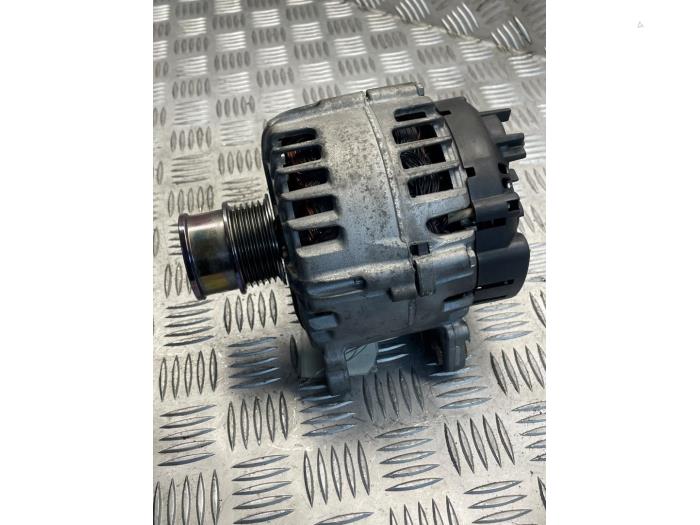 Begagnade Dynamo Volkswagen Golf VII (AUA) 1.4 TSI BlueMotion Technology 125 16V Pris € 75,00 Marginaltabell erbjuds av EU Engines & Parts BV