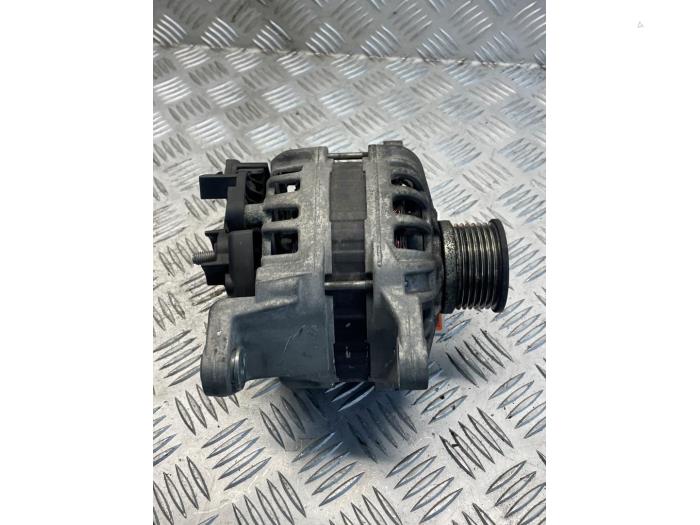 Begagnade Dynamo Iveco New Daily VI 33S12, 35C12, 35S12 Pris € 125,00 Marginaltabell erbjuds av EU Engines & Parts BV