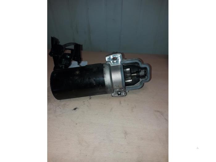 Begagnade Startmotor Ford Transit 2.2 TDCi 16V Pris € 65,00 Marginaltabell erbjuds av EU Engines & Parts BV