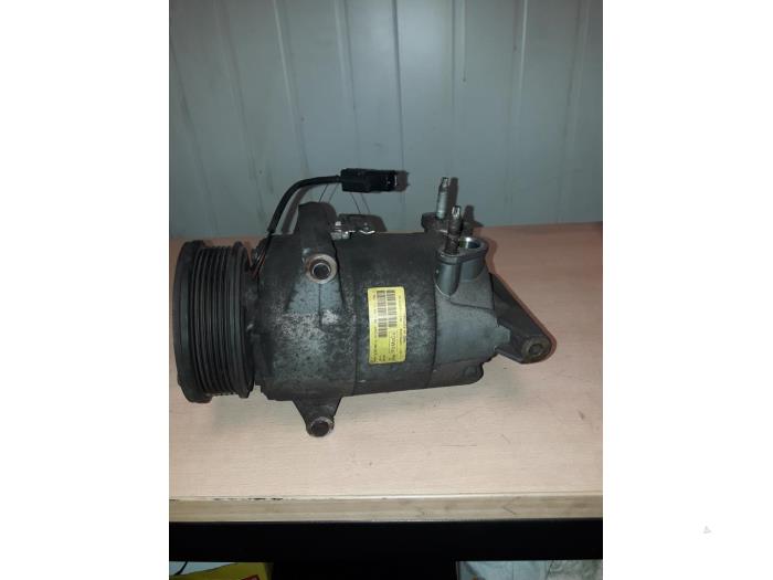 Gebrauchte Klimapumpe Ford Transit Custom 2.2 TDCi 16V Preis € 100,00 Margenregelung angeboten von EU Engines & Parts BV