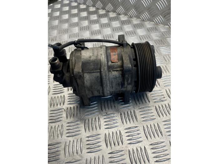 Gebrauchte Klimapumpe Iveco New Daily VI 33S11,35C11, 35S11 Preis € 125,00 Margenregelung angeboten von EU Engines & Parts BV