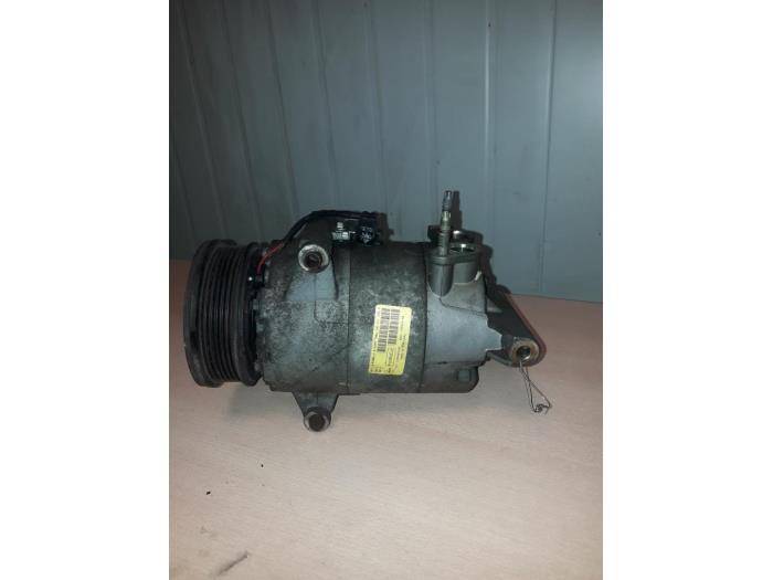 Gebrauchte Klimapumpe Ford Transit Custom 2.2 TDCi 16V FWD Preis € 100,00 Margenregelung angeboten von EU Engines & Parts BV