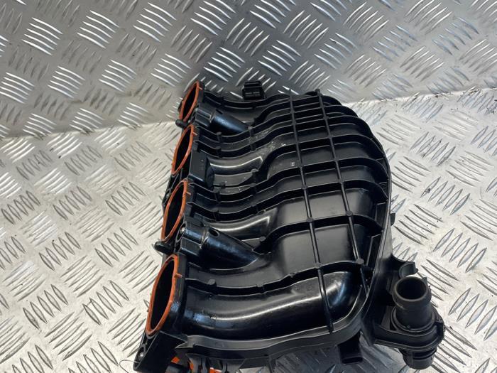 Intake manifold Mercedes A-Klasse AMG 2.0 A-35 AMG Turbo 16V 4Matic ...