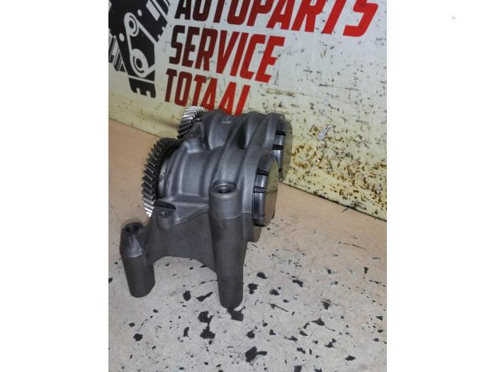 Używane Wal balansujacy Mercedes CLA (117.3) 2.0 CLA-250 Turbo 16V 4-Matic Cena € 225,00 Procedura marży oferowane przez EU Engines & Parts BV