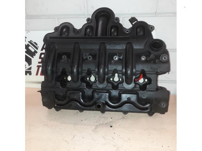Gebrauchte Ventildeckel Renault Master II (ED/HD/UD) 2.2 dCi 16V Preis € 75,00 Margenregelung angeboten von EU Engines & Parts BV
