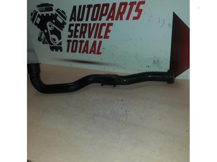 Begagnade Vattenrör Renault Trafic New (FL) 2.5 dCi 16V 115 FAP Pris € 35,00 Marginaltabell erbjuds av EU Engines & Parts BV