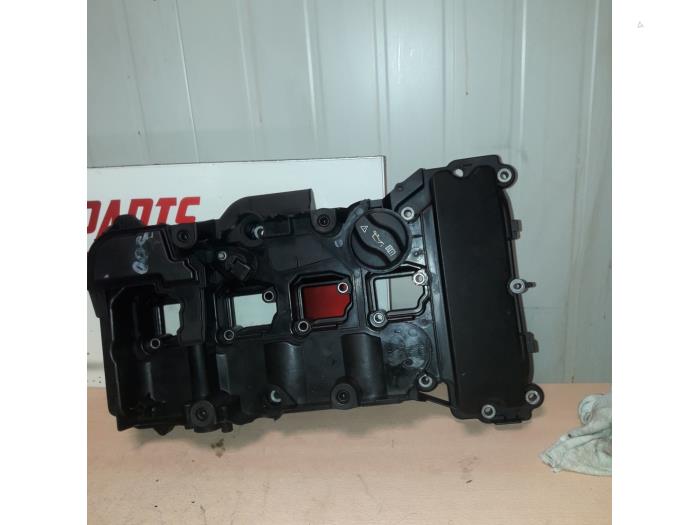 Gebrauchte Ventildeckel Mercedes C (C204) 1.8 C-250 CGI 16V BlueEfficiency Preis € 65,00 Margenregelung angeboten von EU Engines & Parts BV