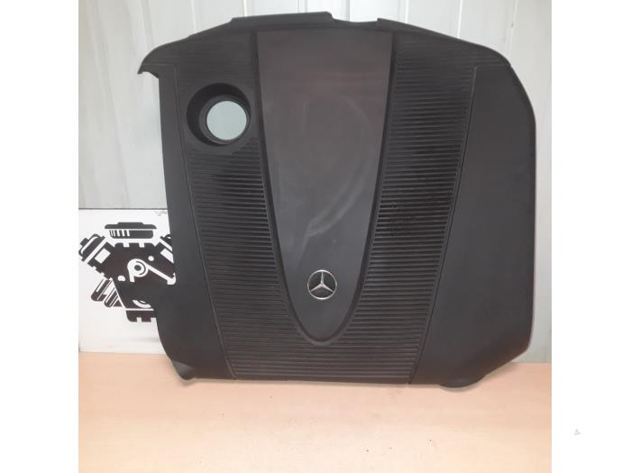 Gebrauchte Abdeckblech Motor Mercedes CLK (C209) 2.2 220 CDI 16V Preis € 50,00 Margenregelung angeboten von EU Engines & Parts BV