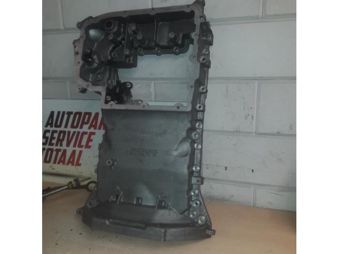 Gebrauchte Ölwanne Mercedes E (W212) E-300 CDI V6 24V BlueEfficiency Preis € 75,00 Margenregelung angeboten von EU Engines & Parts BV