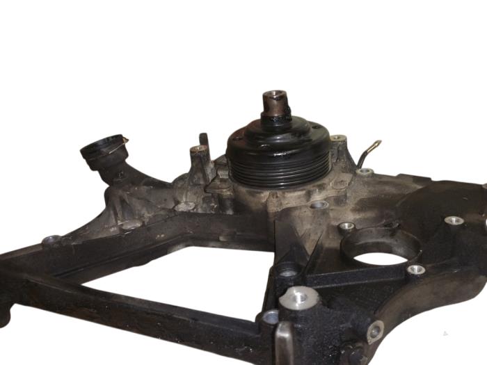 Usagé Support dynamo bas Mercedes Sprinter 3,5t (906.63) 316 CDI 16V Prix € 55,00 Règlement à la marge proposé par EU Engines & Parts BV