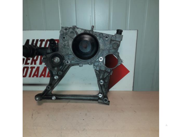 Usagé Support dynamo bas Mercedes C Estate (S205) C-220 CDI BlueTEC, C-220 d 2.2 16V Prix € 75,00 Règlement à la marge proposé par EU Engines & Parts BV