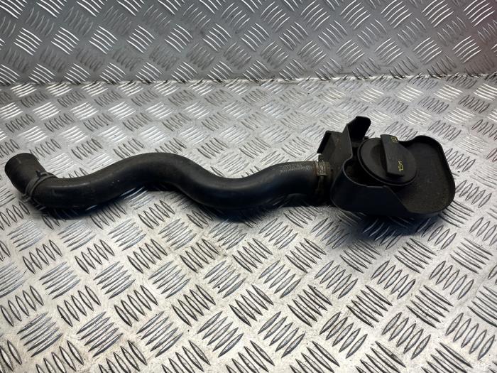 Gebrauchte Öl Füllrohr Volkswagen Crafter 2.0 TDI 16V Preis € 25,00 Margenregelung angeboten von EU Engines & Parts BV