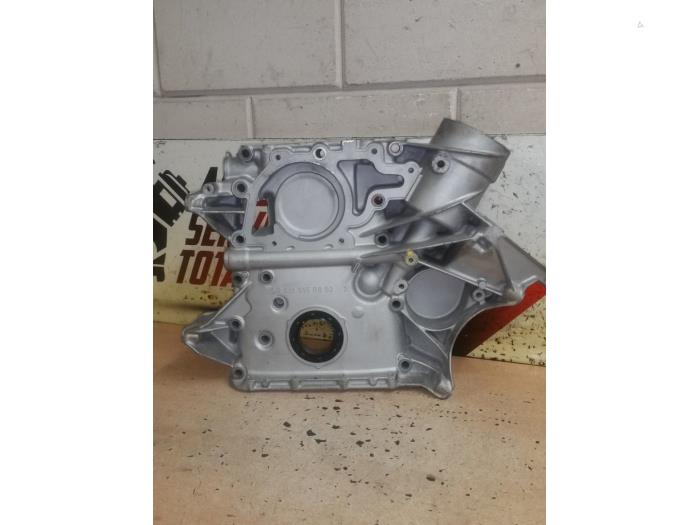 Usagé Couvercle de distribution Mercedes Vito (639.6) 2.2 109 CDI 16V Prix € 75,00 Règlement à la marge proposé par EU Engines & Parts BV