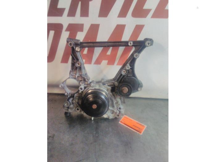 Begagnade Vattenpump Mercedes C (W205) C-220 2.2 CDI BlueTEC, C-220 d 16V Pris € 50,00 Marginaltabell erbjuds av EU Engines & Parts BV